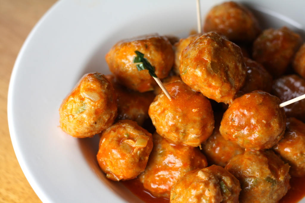 buffalo chicken meatballs