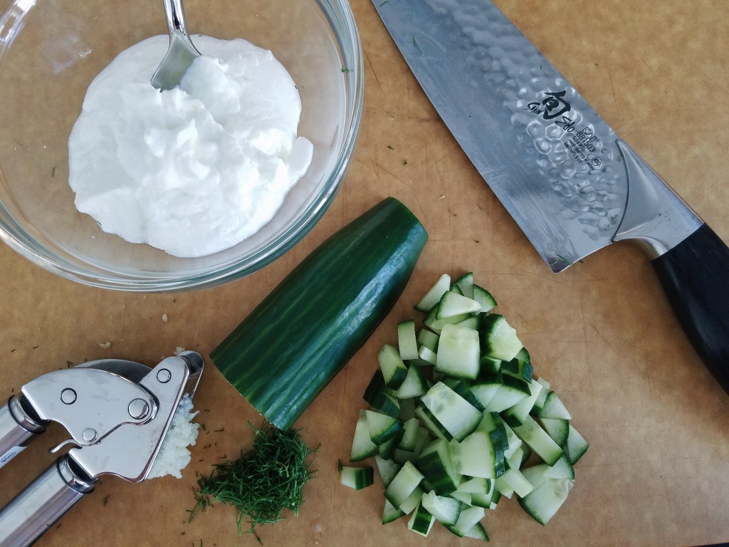 Tzatziki sauce ingredients